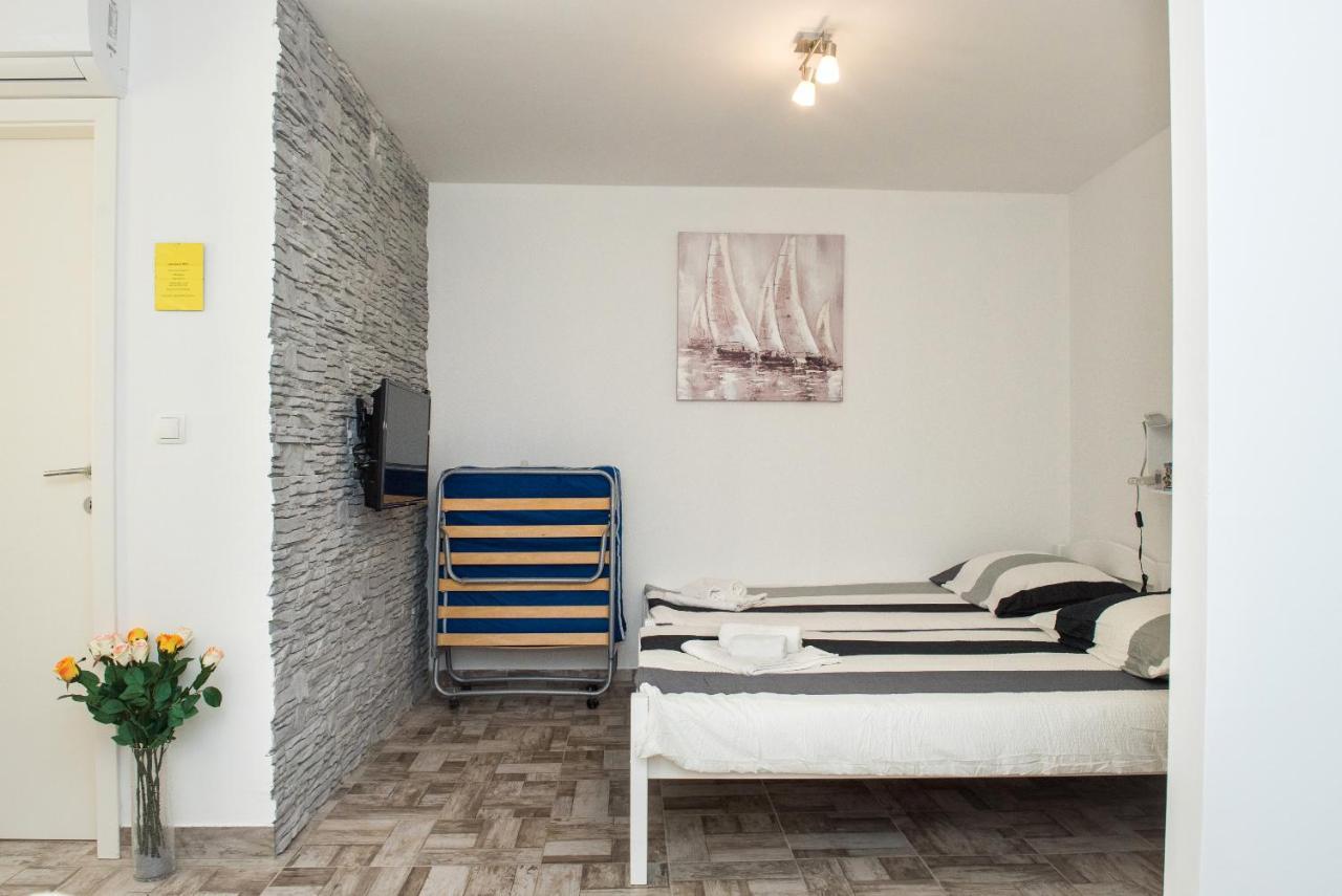 Studio Apartment Bilic Sibenik Ngoại thất bức ảnh