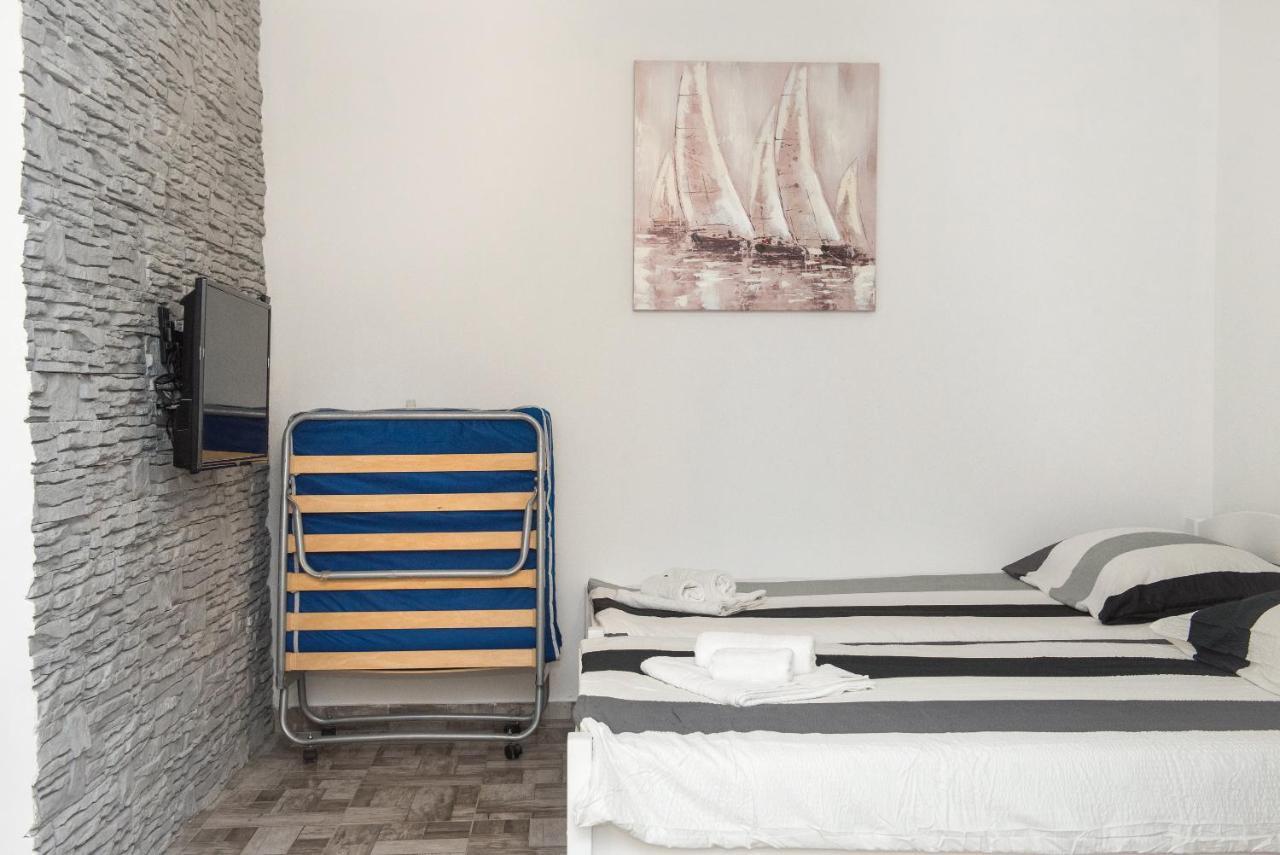 Studio Apartment Bilic Sibenik Ngoại thất bức ảnh