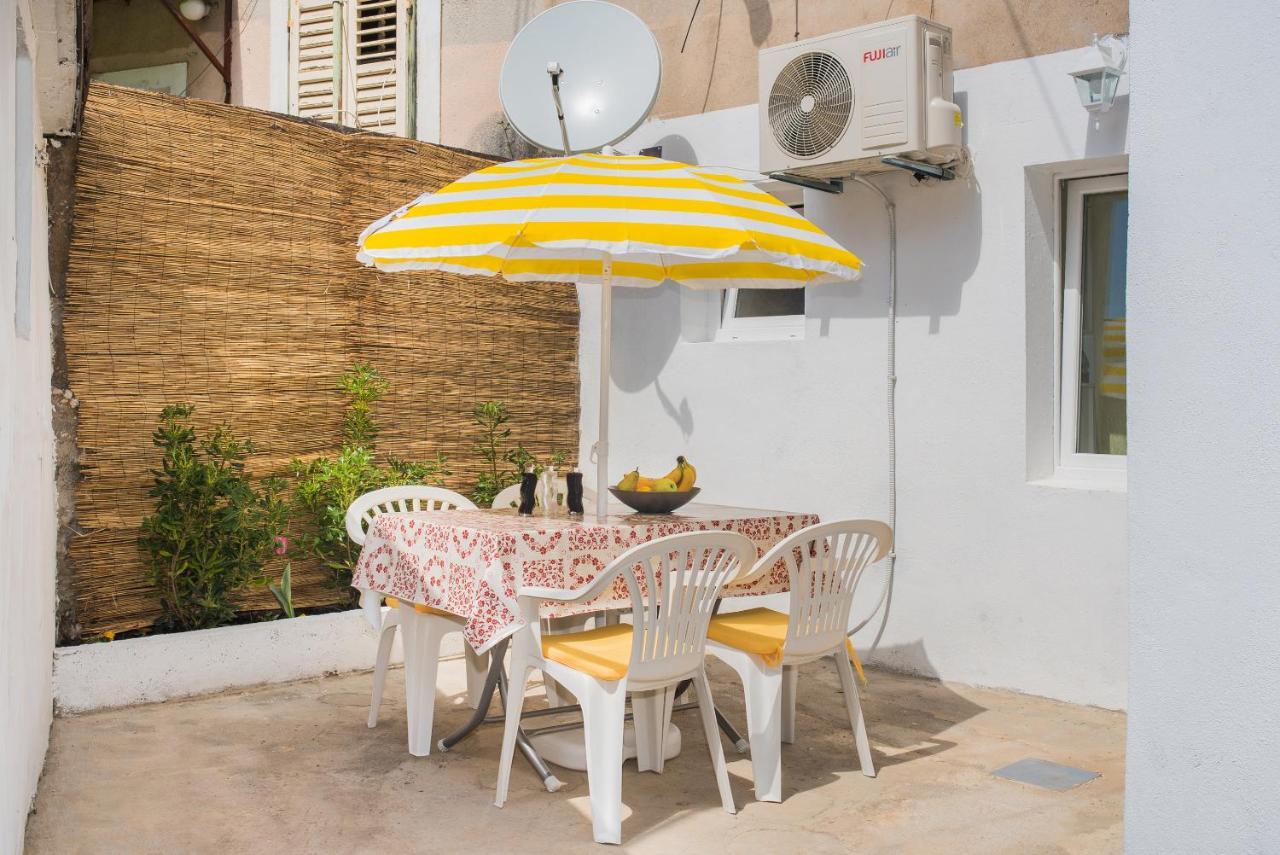 Studio Apartment Bilic Sibenik Ngoại thất bức ảnh